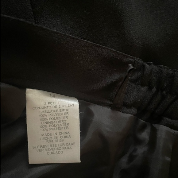 Women’s Black Beaded 2 Piece St. Anthony Evening Wear Size 14 Fully lined - Picture 11 of 12